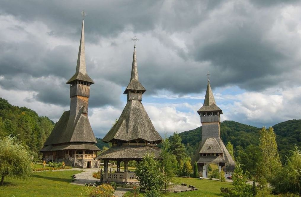 Maramures-church-wood