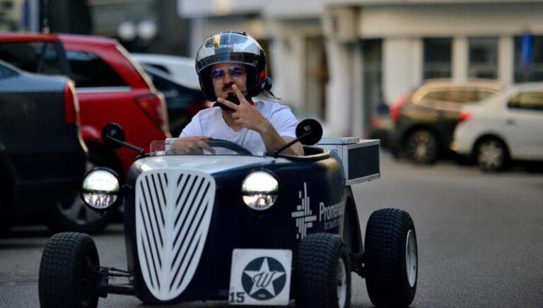 Discover Bucharest Differently: Hot Rod Driving Tour Experience